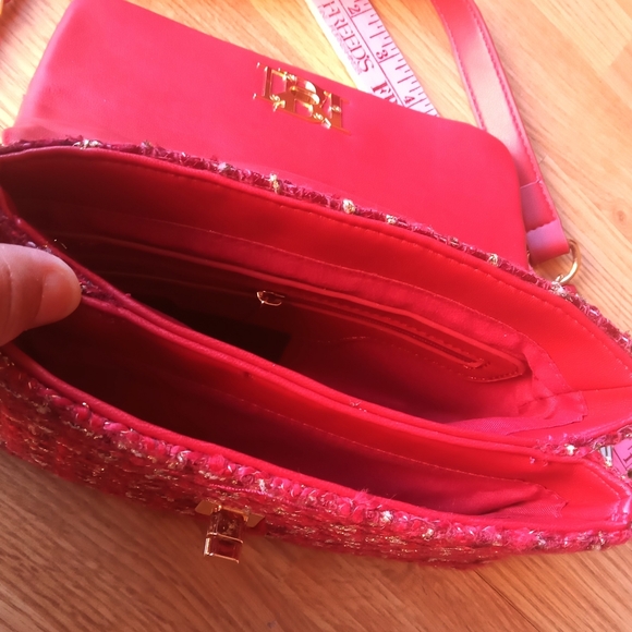 P. NWT ladies burgundy red purse by Ashley Mischka msrp$149 - Picture 9 of 10